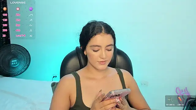Adhara-zanne online show from 06/19/26, 04:11
