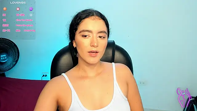 Adhara-zanne online show from 07/01/26, 09:11