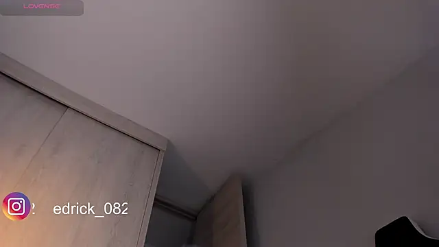 edrick walton1 online show from 12/23/24, 01:03