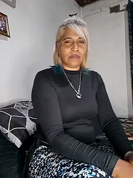Goodgirlsue 77 online show from 06/09/26, 11:55