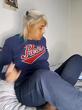 Goodgirlsue 77 online show from 06/13/26, 10:08