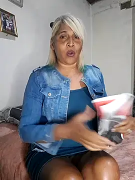 Goodgirlsue 77 online show from 07/07/26, 03:27