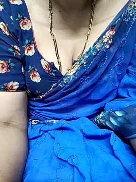 sunitha-3 online show from 02/12/25, 03:49