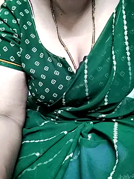 sunitha-3 online show from 02/19/25, 04:22