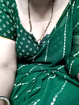 sunitha-3 online show from 02/19/25, 07:27