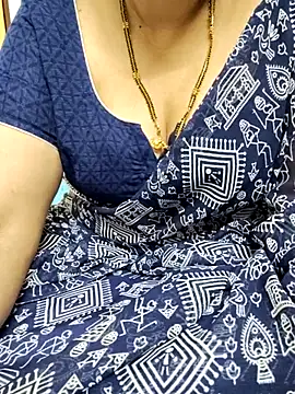 sunitha-3 online show from 02/20/25, 10:48