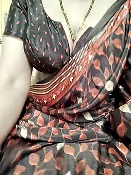 sunitha-3 online show from 02/25/25, 05:47