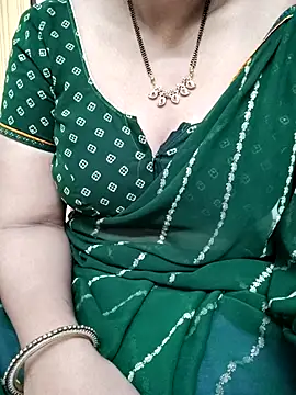 sunitha-3 online show from 02/27/25, 04:52
