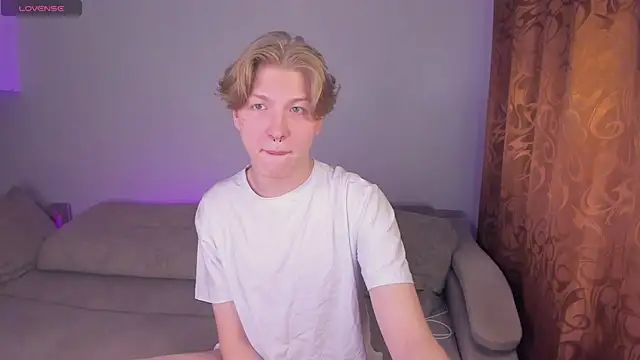 TheMikeSever online show from 10/21/25, 12:33