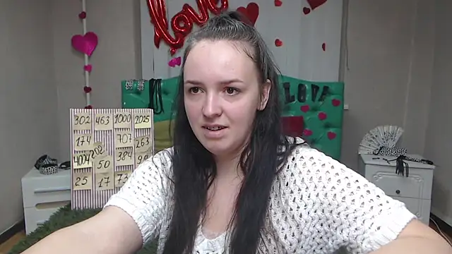 IsabelBlackberry online show from 10/06/25, 06:33