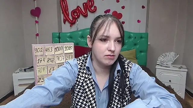Snapshot of IsabelBlackberry chatting on 02/27/26, 06:24 IsabelBlackberry online show from 02/27/26, 06:24