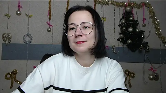Snapshot of MarieSho chatting on 01/13/26, 06:02 MarieSho online show from 01/13/26, 06:02