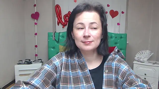 Snapshot of MarieSho chatting on 04/04/26, 06:11 MarieSho online show from 04/04/26, 06:11