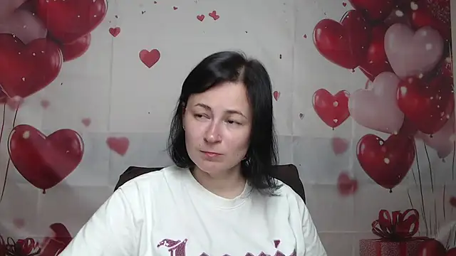 Snapshot of MarieSho chatting on 04/19/26, 05:12 MarieSho online show from 04/19/26, 05:12