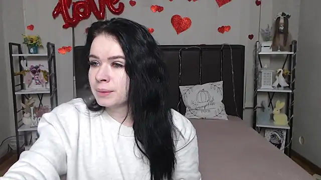 Snapshot of JasmineKouch chatting on 02/05/26, 07:24 JasmineKouch online show from 02/05/26, 07:24