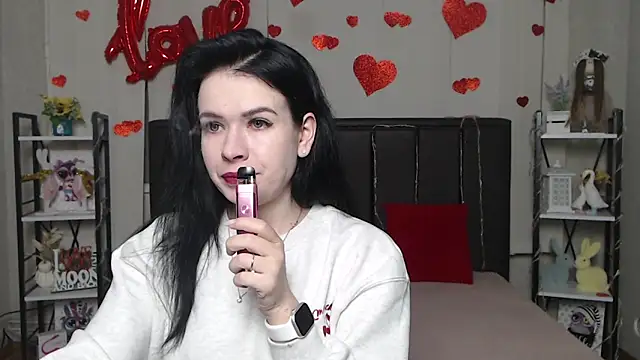 Snapshot of JasmineKouch chatting on 02/17/26, 06:14 JasmineKouch online show from 02/17/26, 06:14