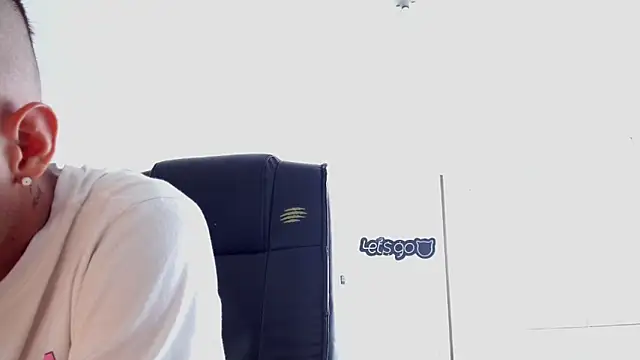 crosnosCarter online show from 03/08/25, 04:06
