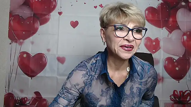Snapshot of EllaBonito chatting on 02/08/26, 06:39 EllaBonito online show from 02/08/26, 06:39