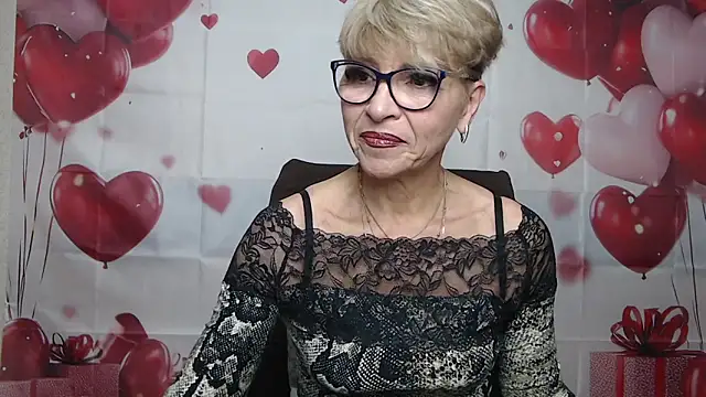 Snapshot of EllaBonito chatting on 02/16/26, 06:31 EllaBonito online show from 02/16/26, 06:31