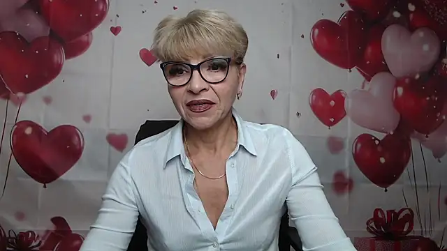 Snapshot of EllaBonito chatting on 03/01/26, 06:37 EllaBonito online show from 03/01/26, 06:37