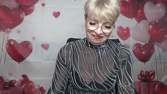Snapshot of EllaBonito chatting on 04/09/26, 06:19 EllaBonito online show from 04/09/26, 06:19