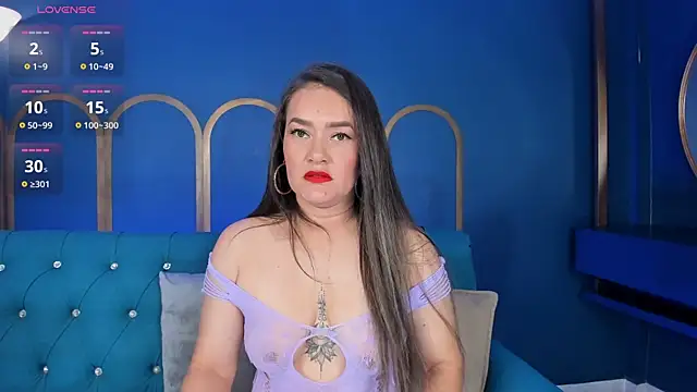 Snapshot of celestelewis chatting on 11/02/25, 07:38 celestelewis online show from 11/02/25, 07:38