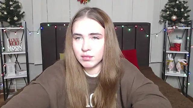 LauraHlot online show from 01/10/25, 07:32