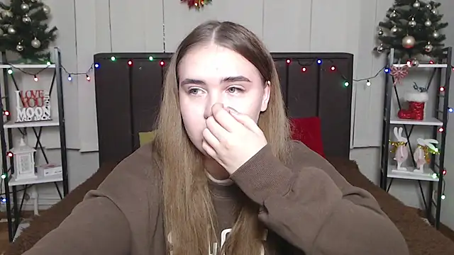 LauraHlot online show from 01/11/25, 01:37