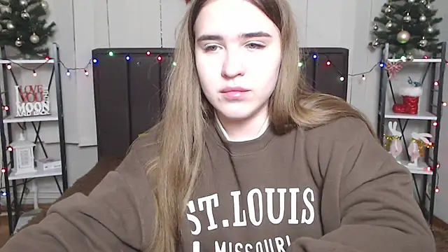 LauraHlot online show from 01/11/25, 04:38