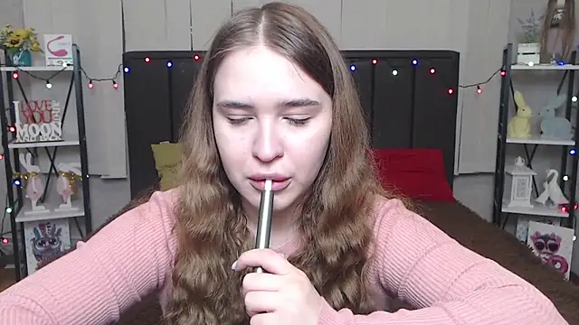 LauraHlot online show from 01/22/25, 06:31