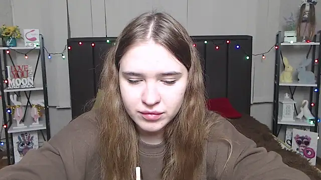 LauraHlot online show from 01/25/25, 10:50