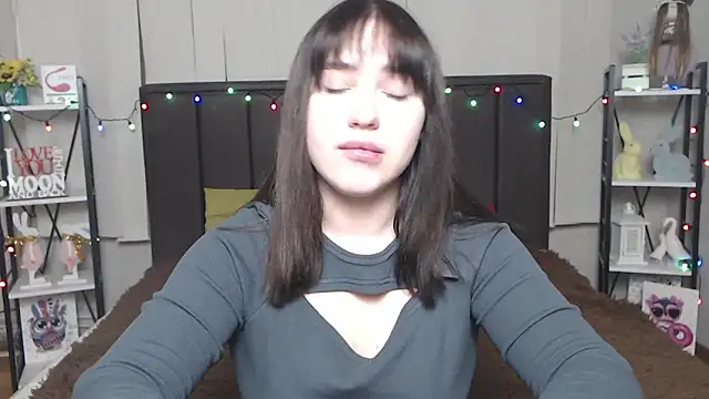 LauraHlot online show from 01/28/25, 07:10