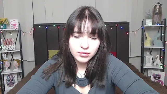 LauraHlot online show from 01/28/25, 10:12
