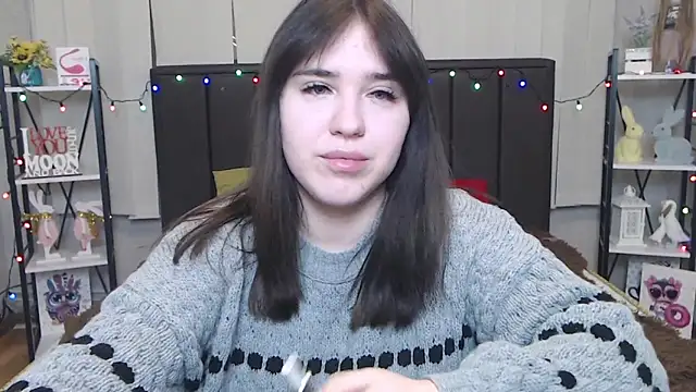 LauraHlot online show from 01/30/25, 01:44