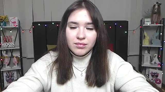LauraHlot online show from 01/31/25, 09:37