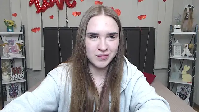 LauraHlot online show from 04/01/26, 01:41