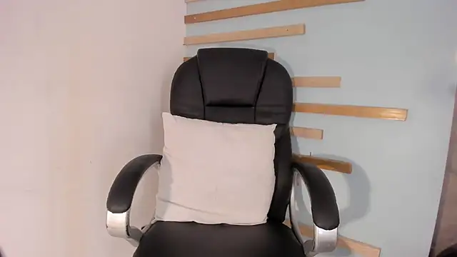 Snapshot of Sofia__rivera chatting on 12/09/24, 11:03 Sofia  rivera online show from 12/09/24, 11:03