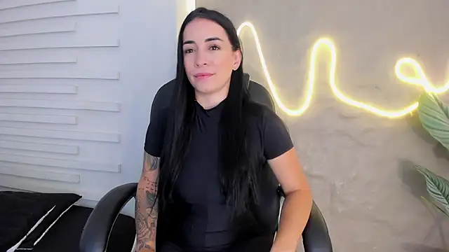 Snapshot of Sofia__rivera chatting on 01/06/25, 03:08 Sofia  rivera online show from 01/06/25, 03:08