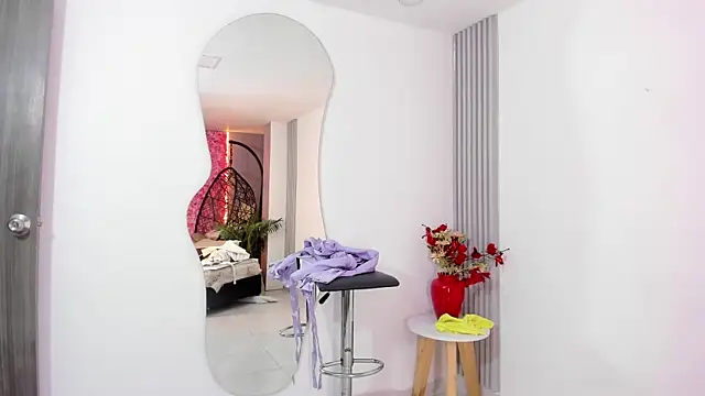 Snapshot of Sofia__rivera chatting on 02/01/25, 10:55 Sofia  rivera online show from 02/01/25, 10:55