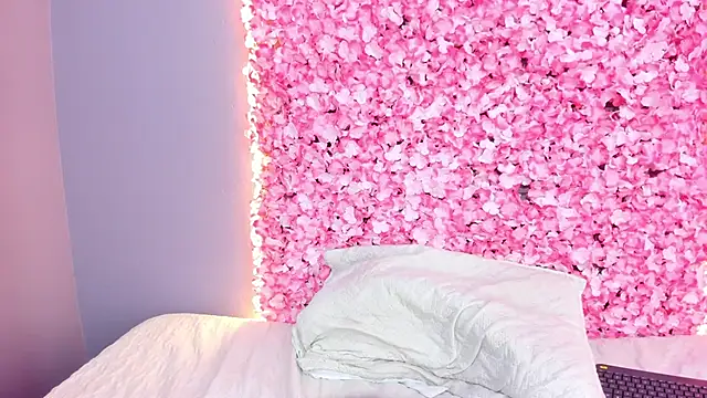 Snapshot of Sofia__rivera chatting on 02/11/25, 10:28 Sofia  rivera online show from 02/11/25, 10:28