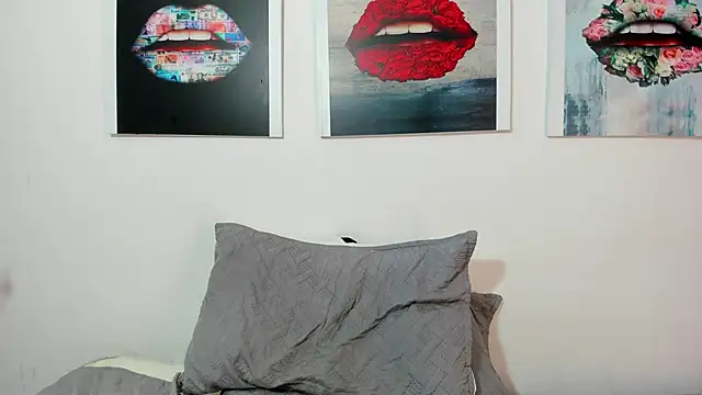 Snapshot of Sofia__rivera chatting on 02/22/25, 10:42 Sofia  rivera online show from 02/22/25, 10:42