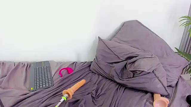 Snapshot of Sofia__rivera chatting on 02/23/25, 07:17 Sofia  rivera online show from 02/23/25, 07:17