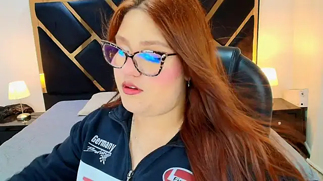 Camiila Osorio online show from 06/09/26, 07:36