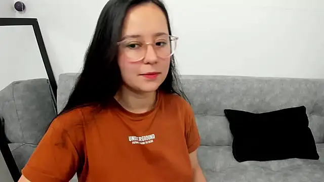 Snapshot of Sofiskies chatting on 01/31/25, 11:45 Sofiskies online show from 01/31/25, 11:45