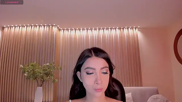 ValeriaVelvet online show from 07/04/26, 12:11