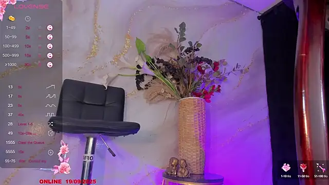 Karla-Ebony online show from 09/19/25, 01:56