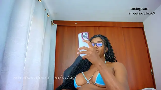 sweetsarasofia online show from 01/10/25, 04:20