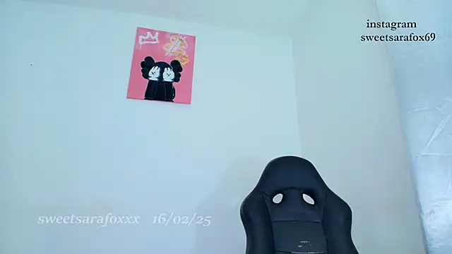 sweetsarasofia online show from 02/16/25, 08:22