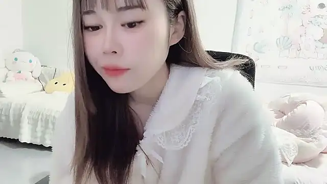 Snapshot of Jia-Xin- chatting on 12/18/24, 11:45 Jia-Xin- online show from 12/18/24, 11:45