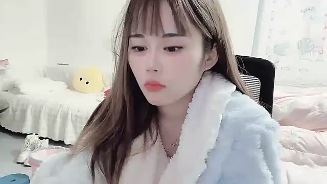 Snapshot of Jia-Xin- chatting on 12/24/24, 01:38 Jia-Xin- online show from 12/24/24, 01:38